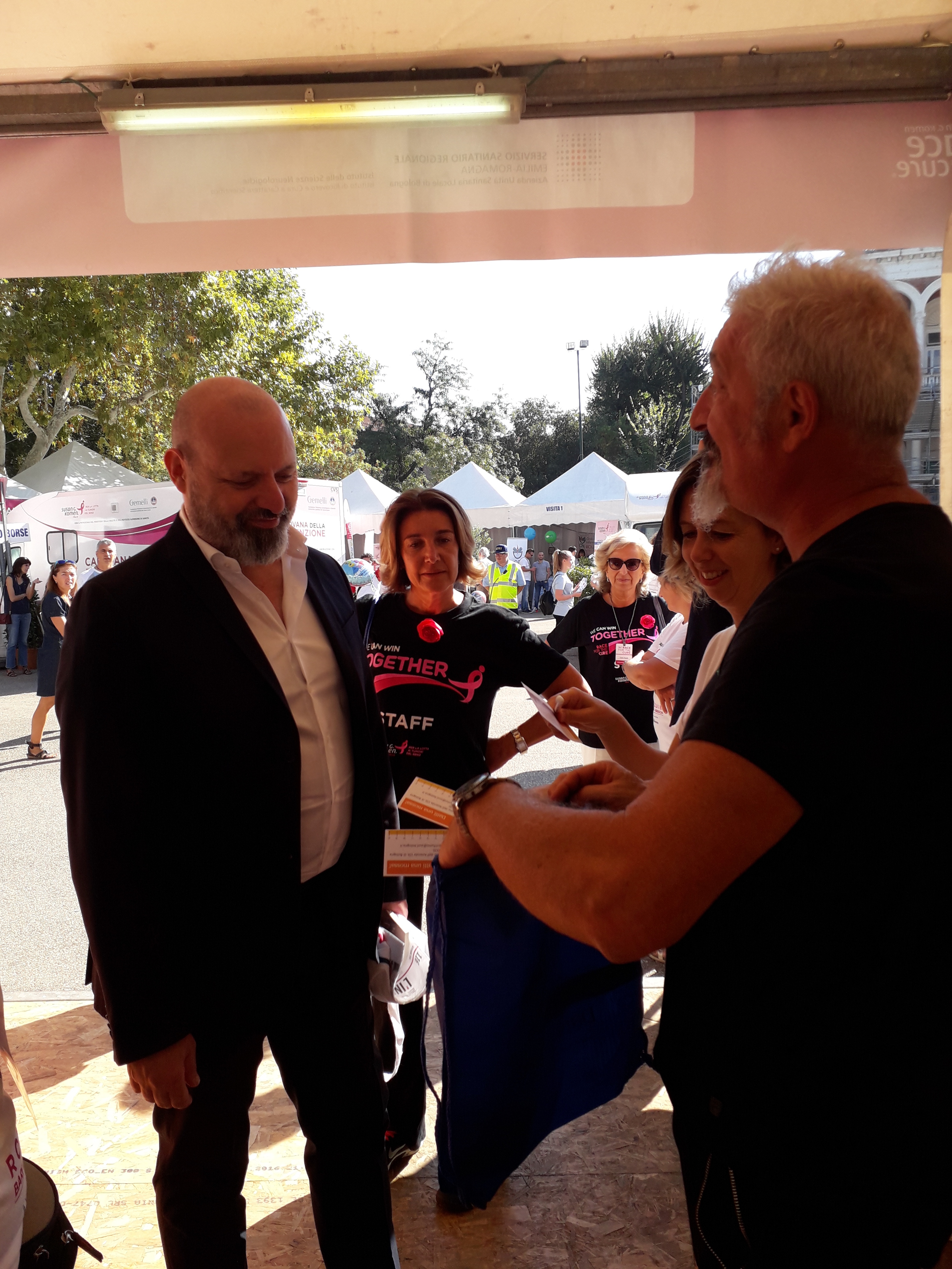 Bonaccini in visita allo stand