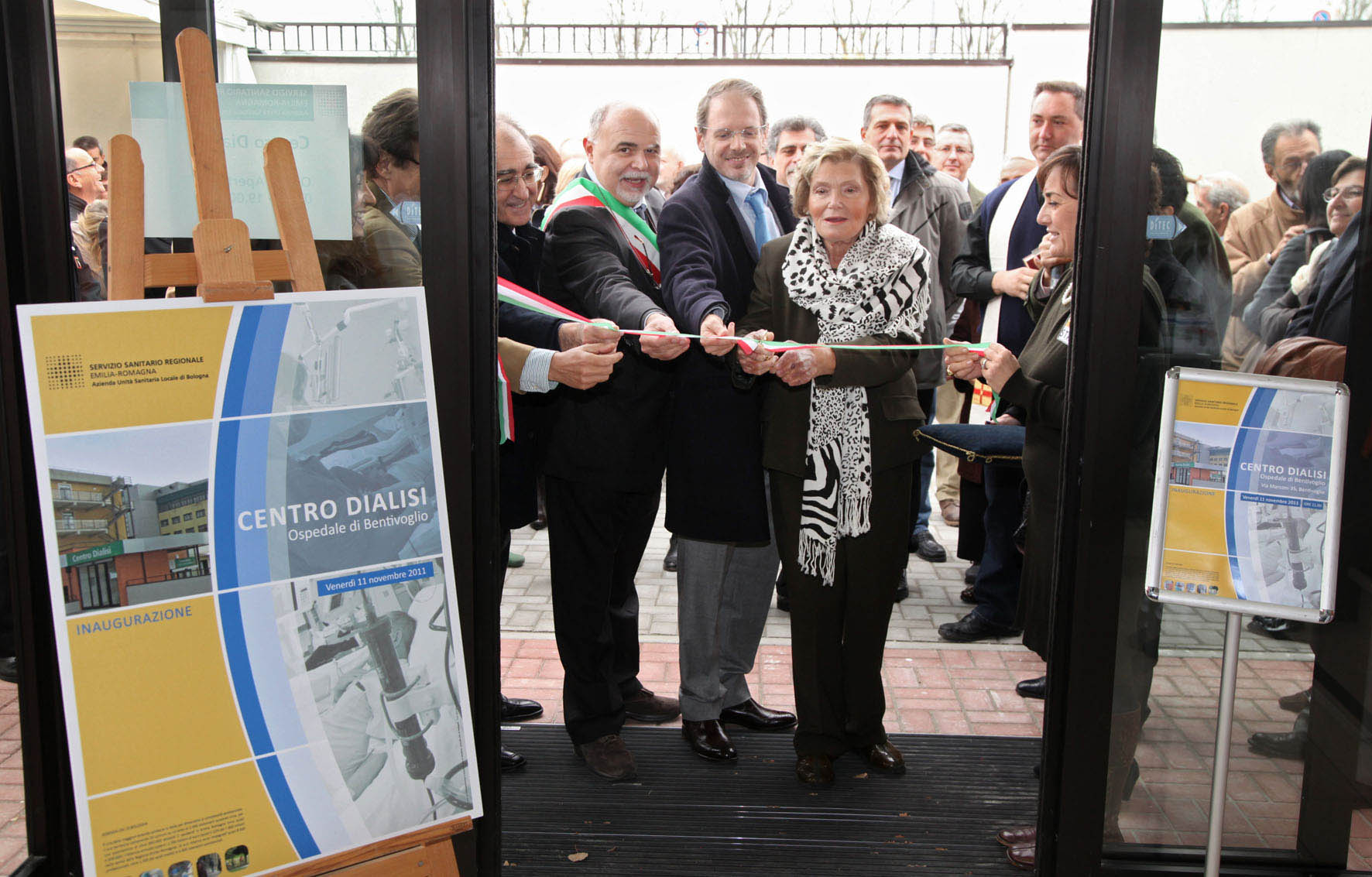 Il taglio del nastro