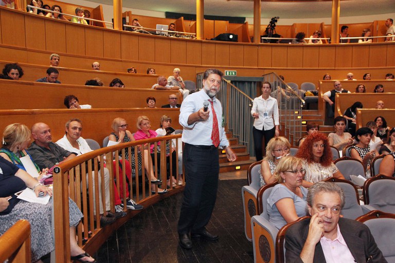 Momenti del dibattito