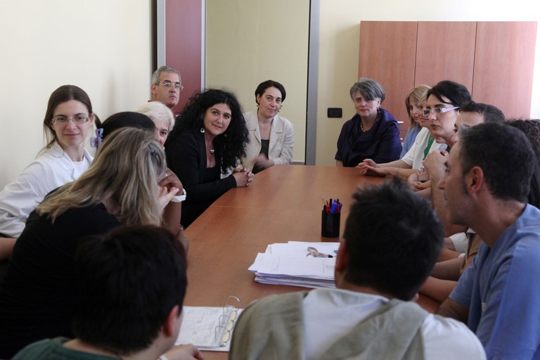 Un momento del briefing tra operatori