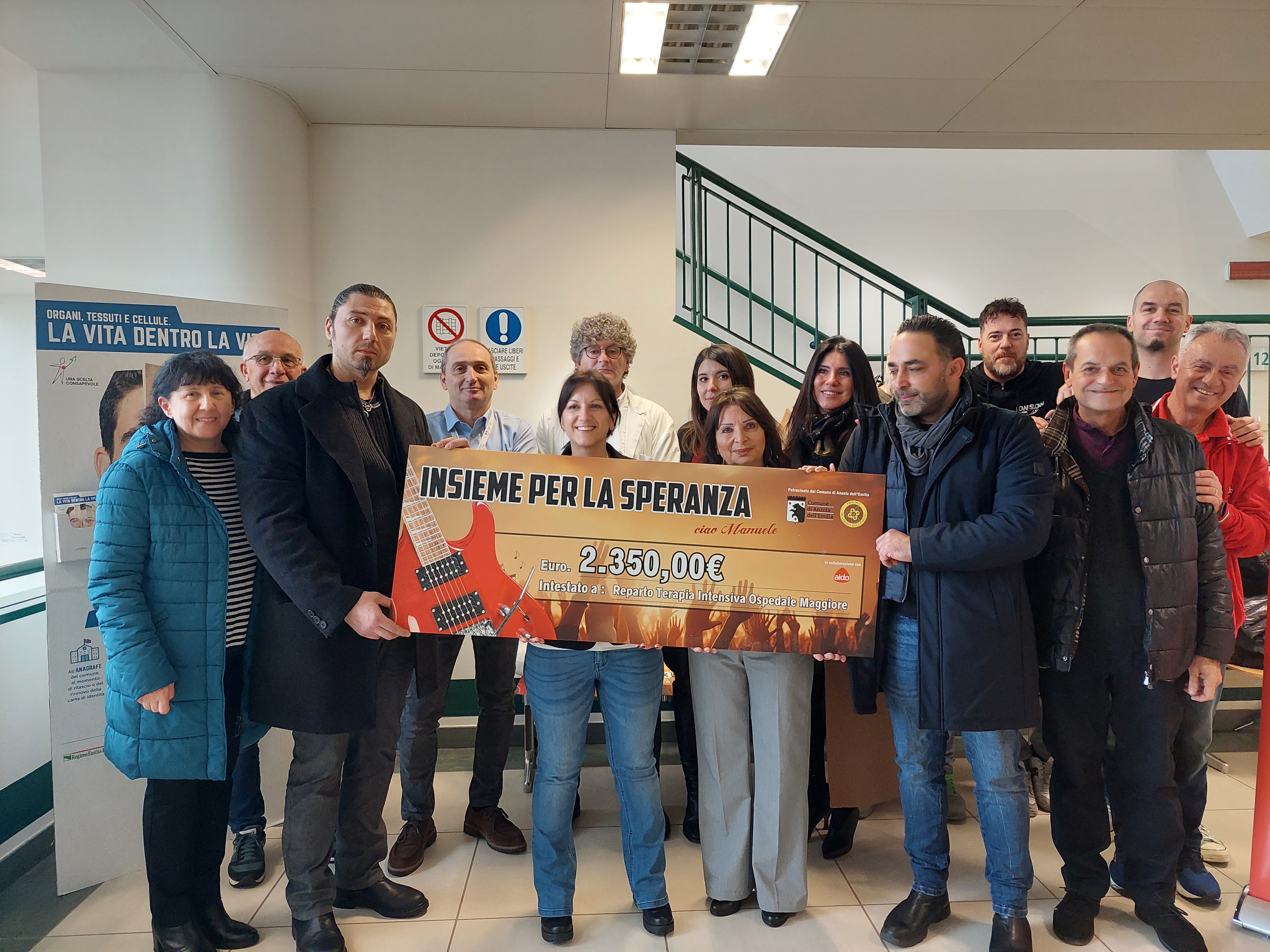 In ricordo di Manuele, donati dalla famiglia 2.350 euro per la Terapia intensiva dell'Ospedale Maggiore per consentire di implementare il supporto psicologico dedicato ai professionisti che ogni giorno lottano per la vita dei pazienti