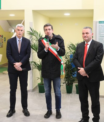 Direttore generale dell'Ausl - Sindaco di Pieve di Cento - Assessore regionale alle Politiche per la salute