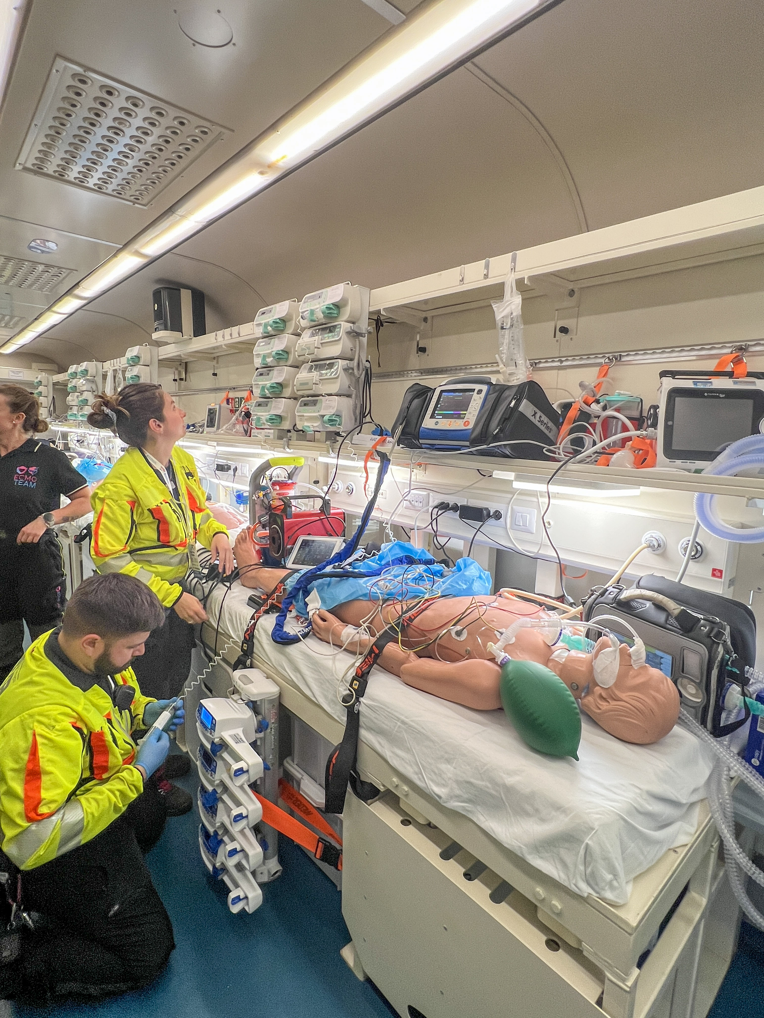 ECMO
