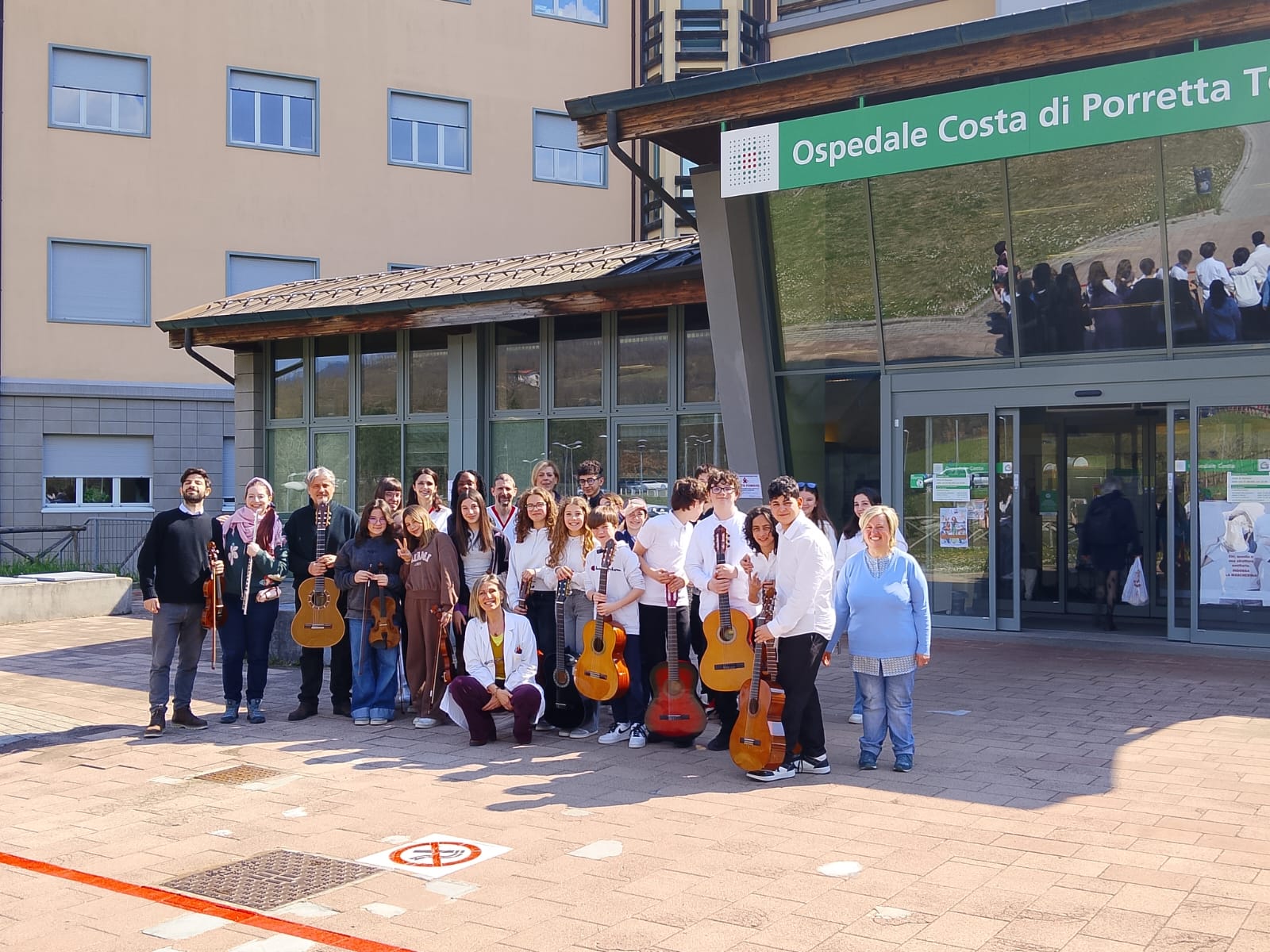 “Poesie e note” in corsia: per la prima volta il progetto arriva all’Ospedale di Porretta Terme