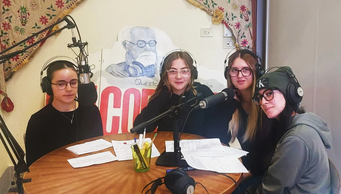 Progetto Youngle e Psicoradio - Dalla scuola alla radio della mente