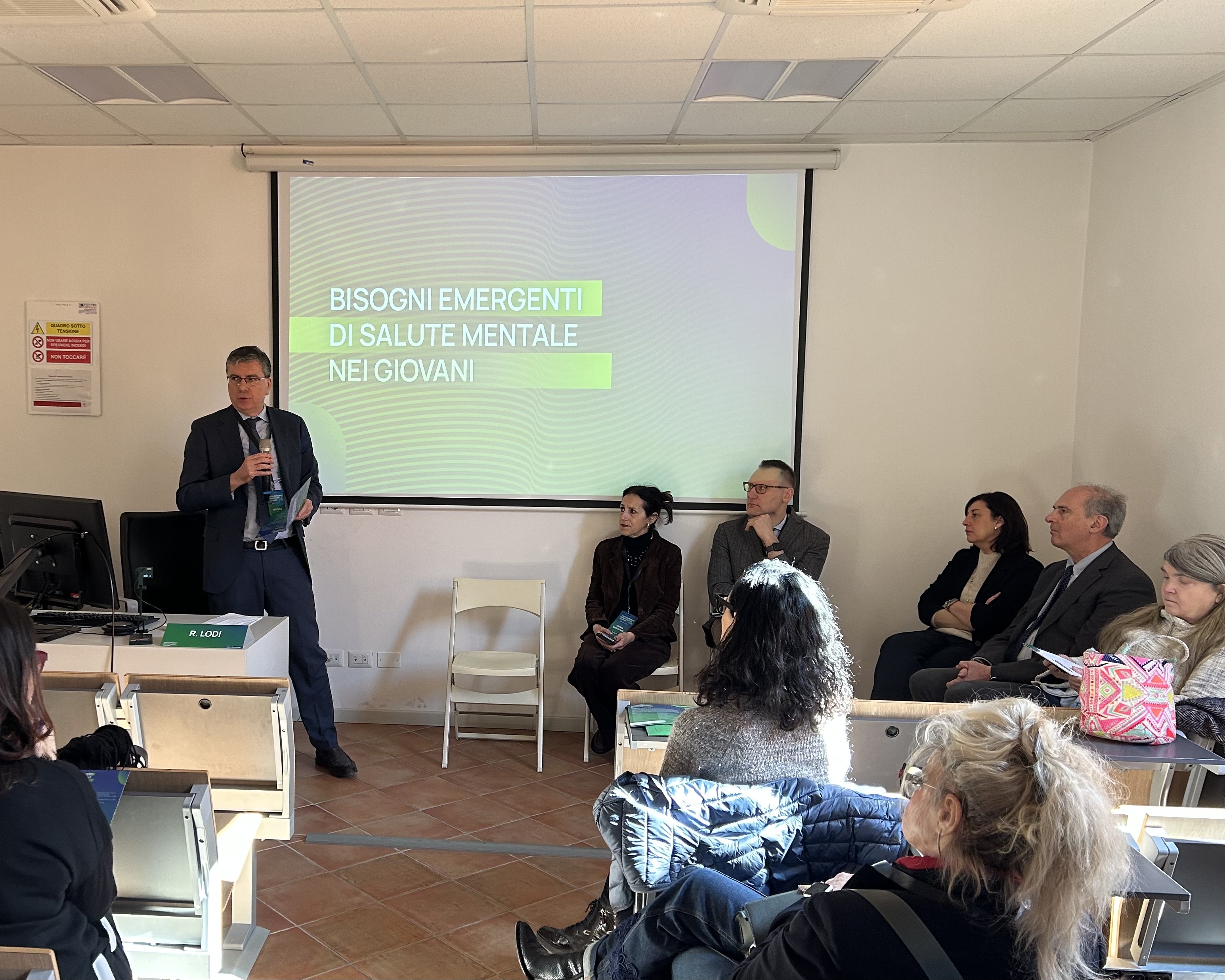 Salute mentale e giovani, ad Imola il confronto tra ricerca, clinica, scuola e territorio