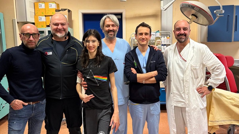 Samuel torna a camminare. Al Trauma Center dell’Ospedale Maggiore un intervento salvavita congiunto tra chirurgia ortopedica della pelvi e chirurgia vascolare