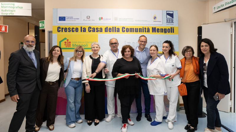 Una nuova Casa della Comunità per Bologna. Rinnovata la struttura di via Mengoli con fondi PNRR: una nuova palestra di riabilitazione, nuove dotazioni tecnologiche per la radiologia e lo screening mammografico, attivato il Punto Unico di Accesso e l'ambulatorio AFT di medicina generale