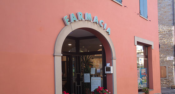 EasyPay. In farmacia è più facile pagare il ticket... e con Galileo Portal puoi anche ritirare i referti degli esami di laboratorio EasyPay. In farmacia è più facile pagare il ticket... e con Galileo Portal puoi anche ritirare i referti degli esami di laboratorio