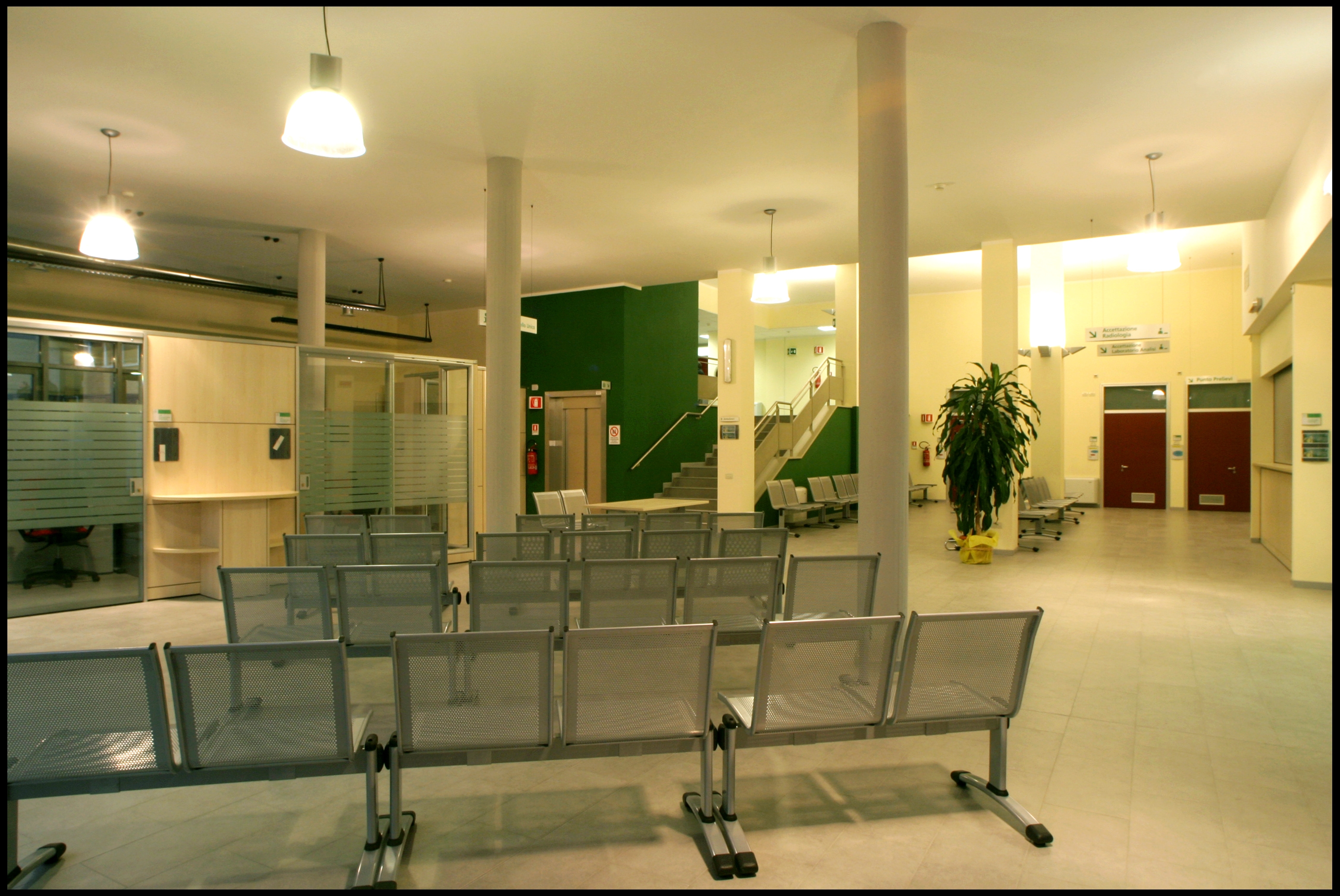 Ospedale di Bazzano, interno 