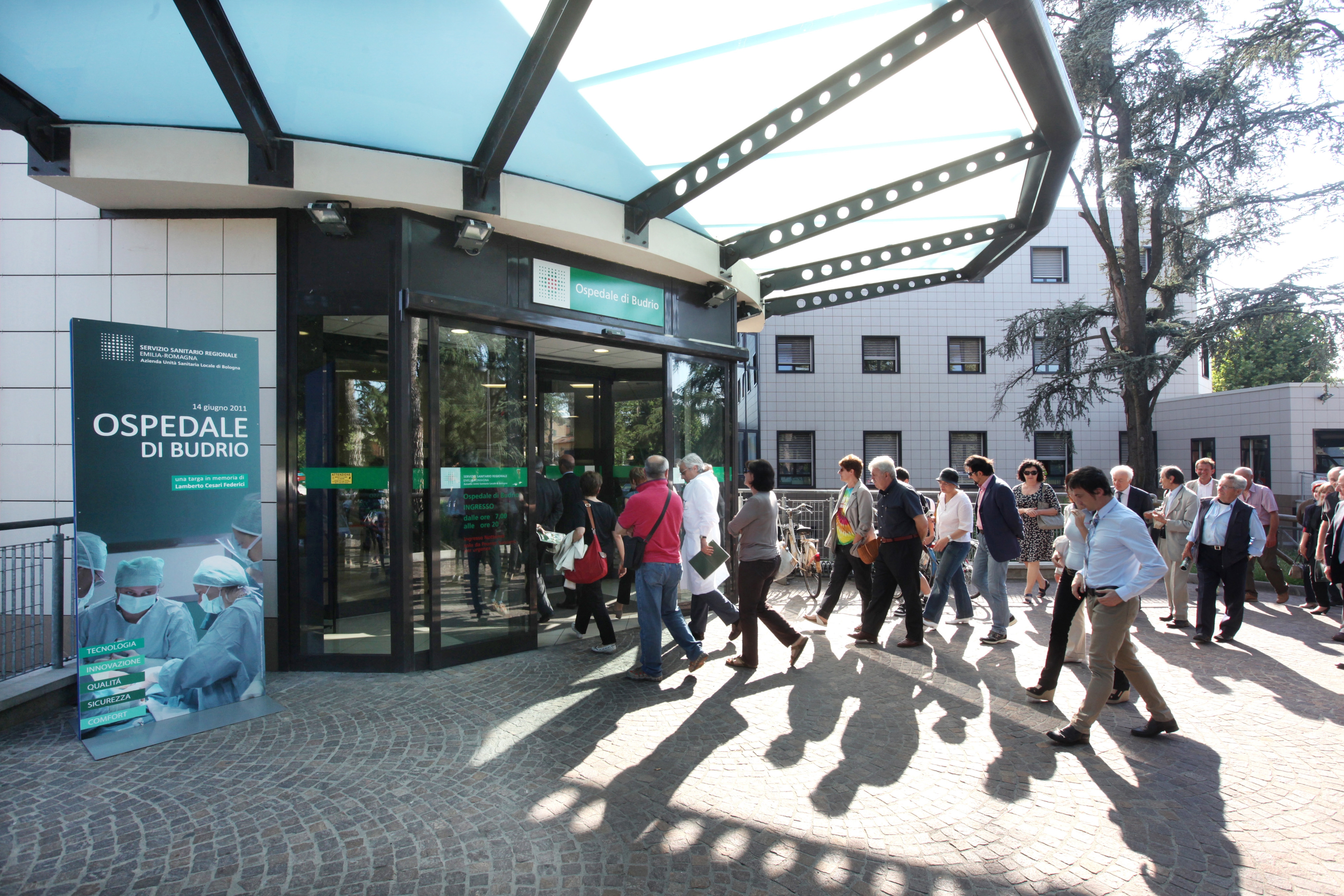 Ospedale di Budrio, ingresso 
